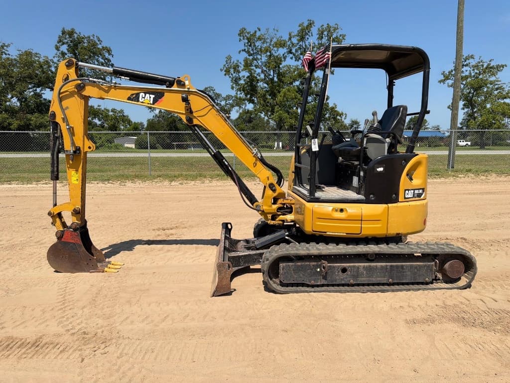 2019 CATERPILLAR 303.5E2CR â€” photo 1