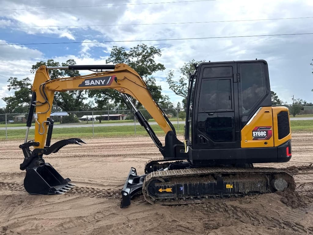2020 SANY SY60C-TIER 4F â€” photo 1
