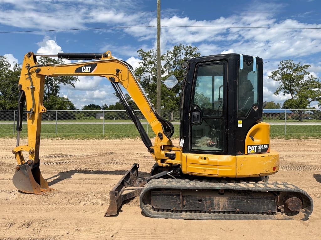 2018 CATERPILLAR 305.5E2CR â€” photo 1