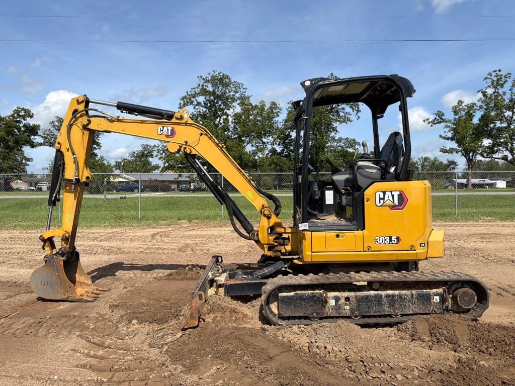 2021 CATERPILLAR 303.5CR â€” photo 1