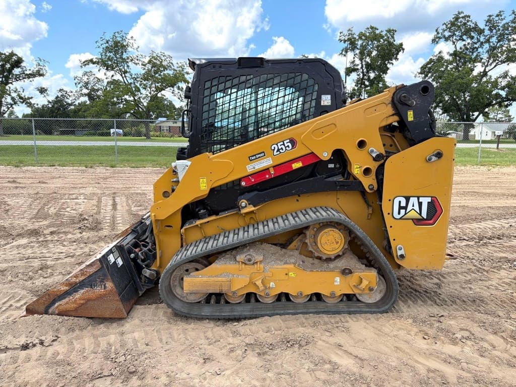 2025 CATERPILLAR 255 â€” photo 1